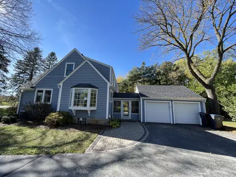 2930 W Freistadt, Mequon, WI 53092