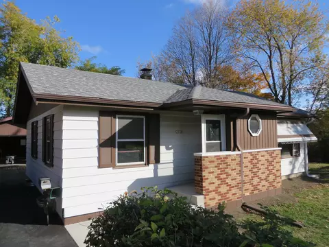 2136 W Ramsey, Milwaukee, WI 53221