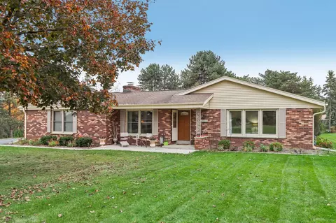 16935 Eldorado, Brookfield, WI 53005