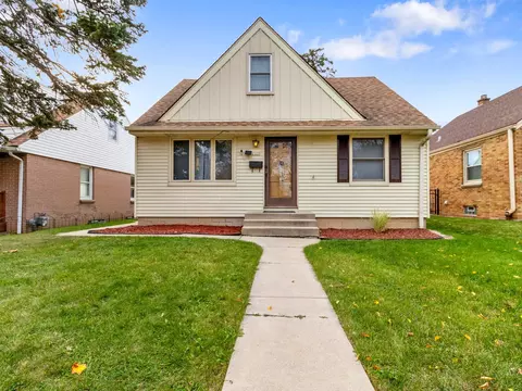 2529 S 61st, Milwaukee, WI 53219