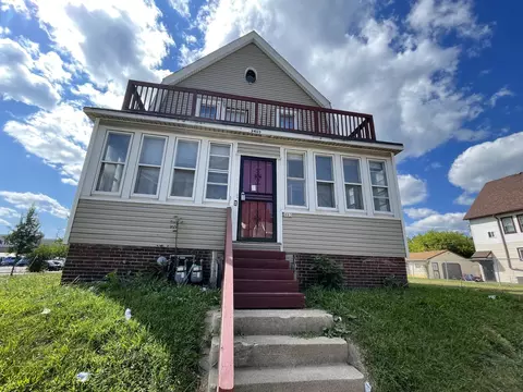 2403 N 35th #2403A, Milwaukee, WI 53210