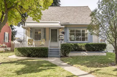 1949 S 33rd, Milwaukee, WI 53215