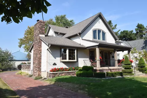 5016 4th, Kenosha, WI 53140