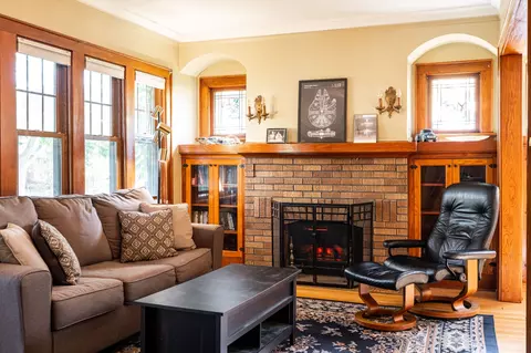 2747 N 53rd, Milwaukee, WI 53210