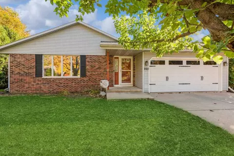 703 Park, Delavan, WI 53115