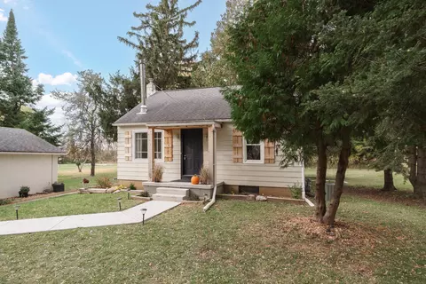 n72w39748 Lang, Oconomowoc, WI 53066