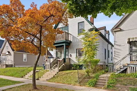 2917 N 19th, Milwaukee, WI 53206