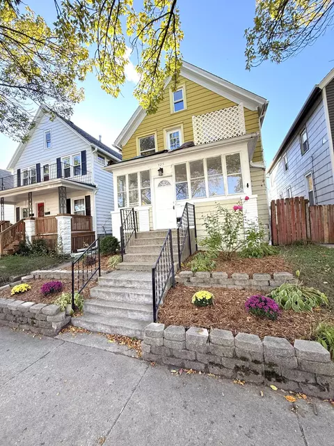 925 S 73rd, West Allis, WI 53214