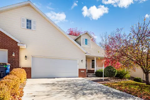 1626 Pine Rdg, Onalaska, WI 54650