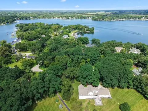 9100 400th, Randall, WI 53128