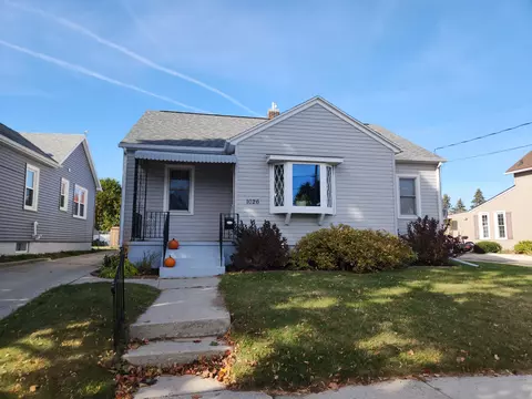 1026 S 23rd, Manitowoc, WI 54220