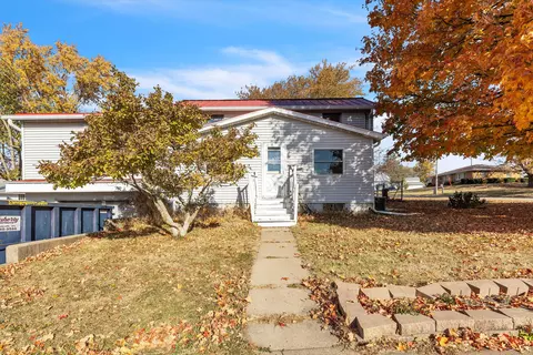 300 W Madison, Platteville, WI 53818