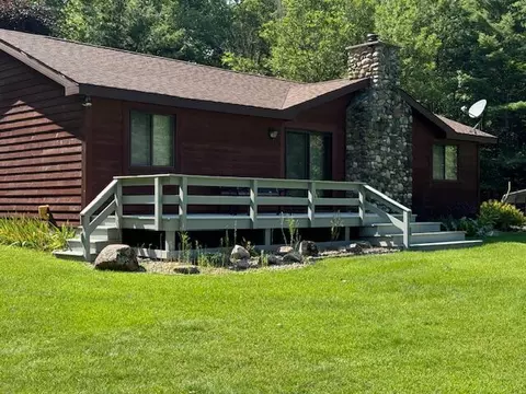 w6391 Engelland Lane, Pembine, WI 54156