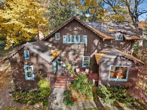 1150 W Riverview, Glendale, WI 53209