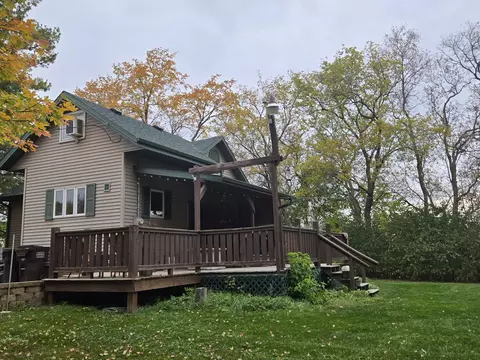 n3898 Paradise Road, Jefferson, WI 53137
