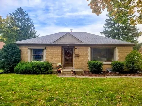 3162 S 84th, Milwaukee, WI 53227