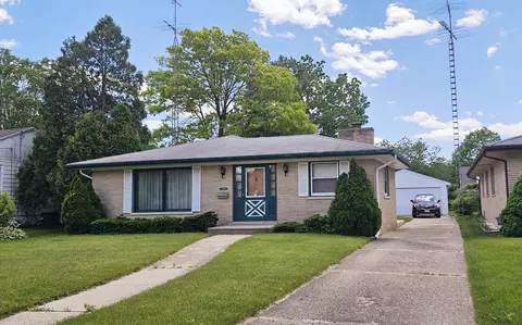 1905 81st, Kenosha, WI 53143