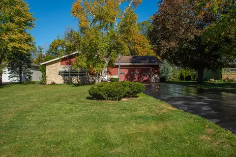 5300 Twin Elms, Racine, WI 53406