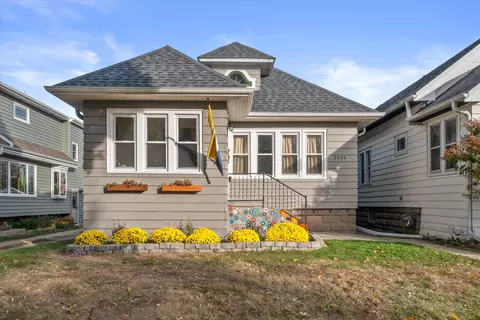1944 S 71, West Allis, WI 53219