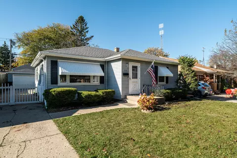 922 Oregon, Racine, WI 53405