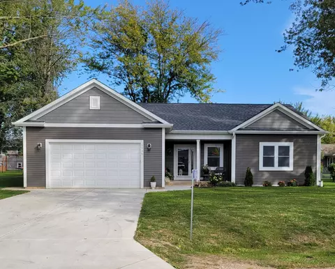 1936 Willow, Twin Lakes, WI 53181