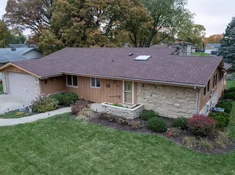 1452 Crabapple, Racine, WI 53405