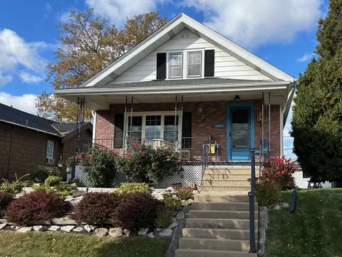 939 S 57th, West Allis, WI 53214