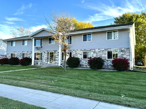 133 E Monroe, Hartford, WI 53027