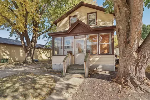 611 S 1st, Watertown, WI 53094