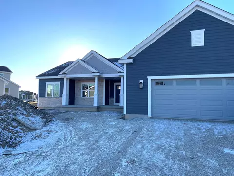 9203 S Overlook, Franklin, WI 53132