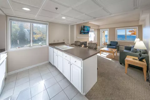335 Wrigley #200, Lake Geneva, WI 53147