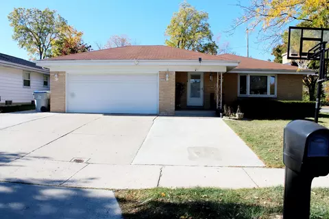 3905 S 72nd, Milwaukee, WI 53220