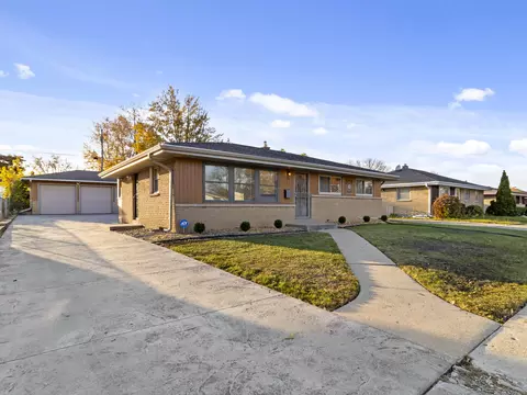6519 N 86th, Milwaukee, WI 53224