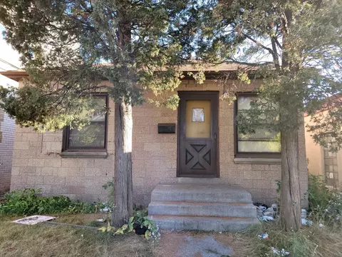 3105 W Glendale, Milwaukee, WI 53209