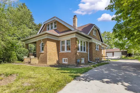 10820 W Rawson, Franklin, WI 53132