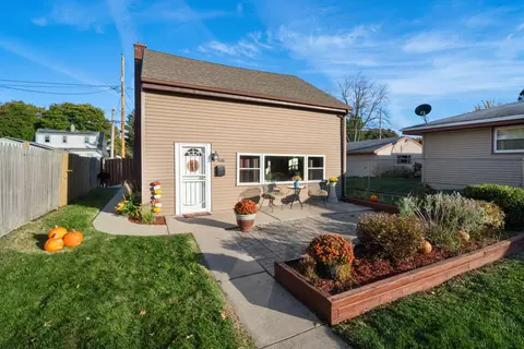 5824 N 80th, Milwaukee, WI 53218