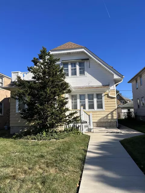 4364 N 19th, Milwaukee, WI 53209