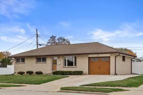 w149n8135 Winchester, Menomonee Falls, WI 53051