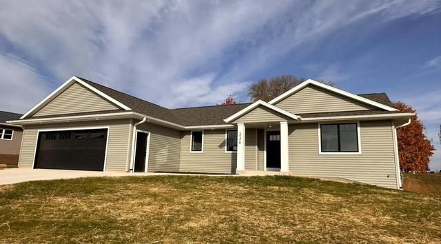 336 Eastfield, Oostburg, WI 53070