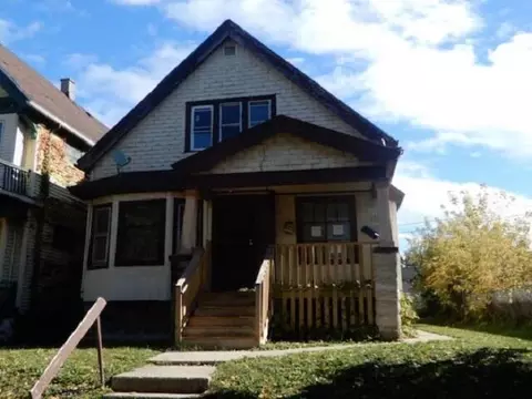 3254 N 33rd, Milwaukee, WI 53216