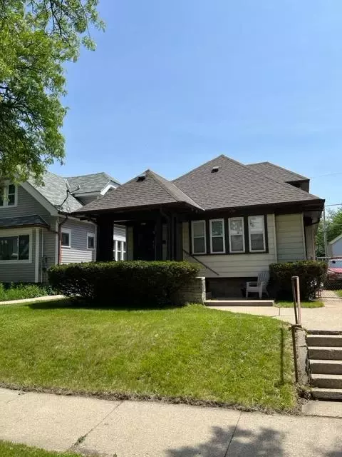 3920 N 26th, Milwaukee, WI 53206