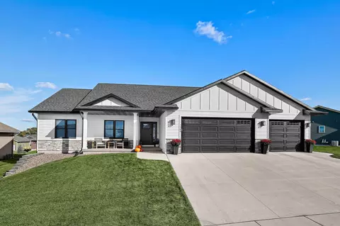 1509 Crockett, Holmen, WI 54636
