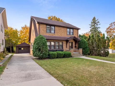 911 Reed, Plymouth, WI 53073