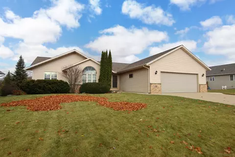 21 Southern Edge, Fond Du Lac, WI 54935