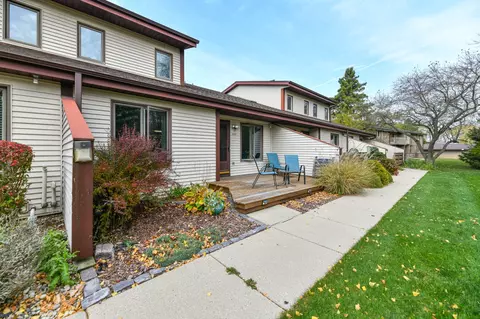 3745 Cheyenne, Racine, WI 53404