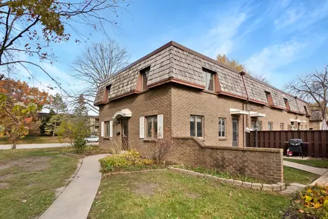 16167 W Heritage, New Berlin, WI 53151