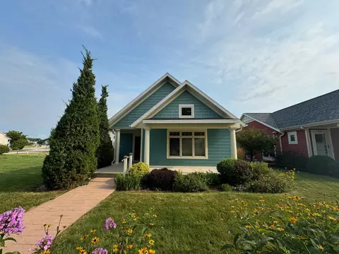 1022 Wisconsin #5, Sheboygan, WI 53081