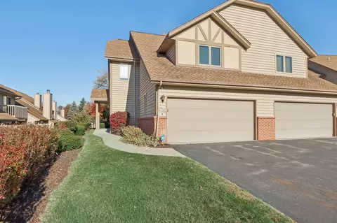 n34w23822 Adam #A, Pewaukee, WI 53072