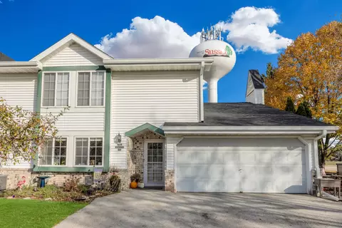 n74w23445 Water Tower #D1, Sussex, WI 53089