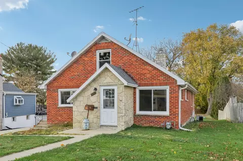 544 Milford, Watertown, WI 53094